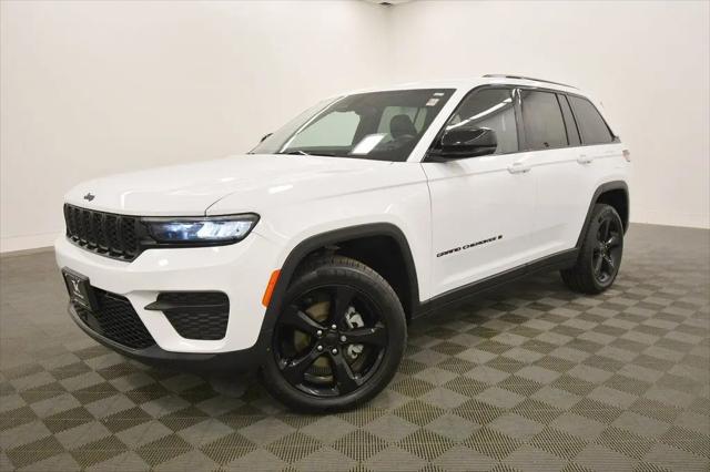 2022 Jeep Grand Cherokee Altitude 4x4