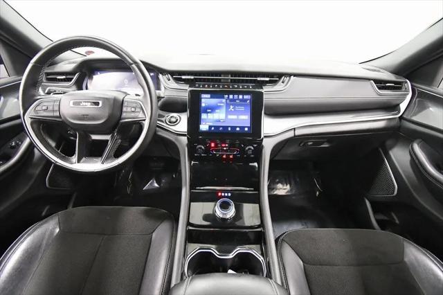 2022 Jeep Grand Cherokee Altitude 4x4