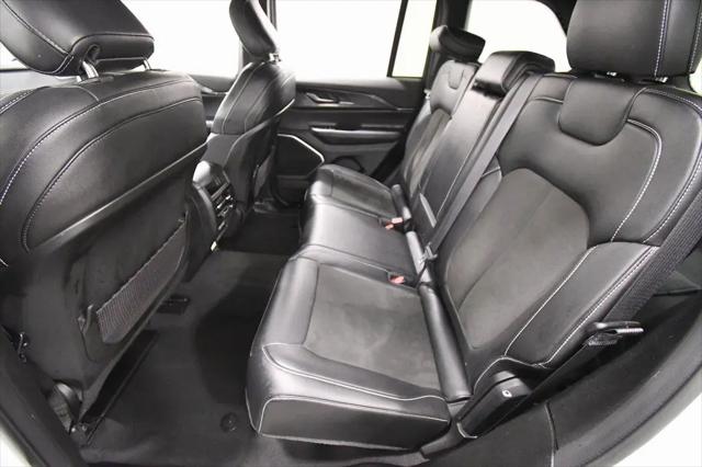 2022 Jeep Grand Cherokee Altitude 4x4