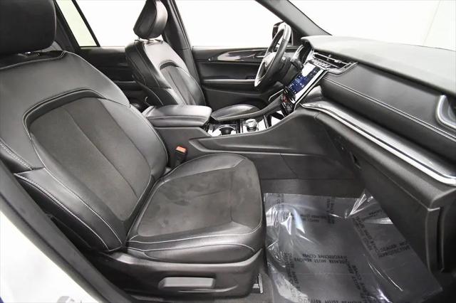 2022 Jeep Grand Cherokee Altitude 4x4