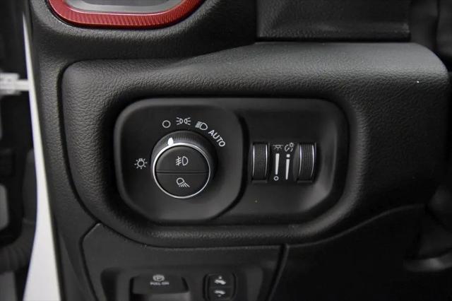 2025 Ram 1500 Rebel Crew Cab 4x4 5'7" Box