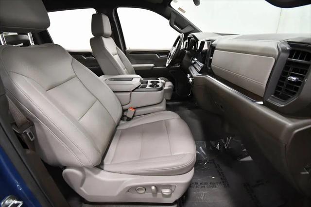 2024 GMC Sierra 1500 4WD Crew Cab Short Box SLT
