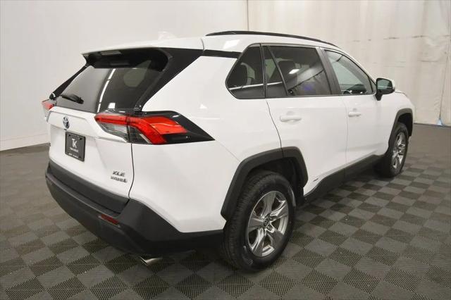 2024 Toyota RAV4 Hybrid XLE