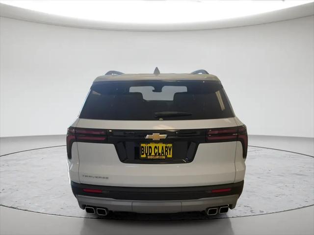 2026 Chevrolet Traverse FWD LT