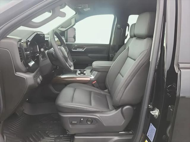 2026 Chevrolet Silverado 2500HD Crew Cab, Standard Bed, LT, 4WD