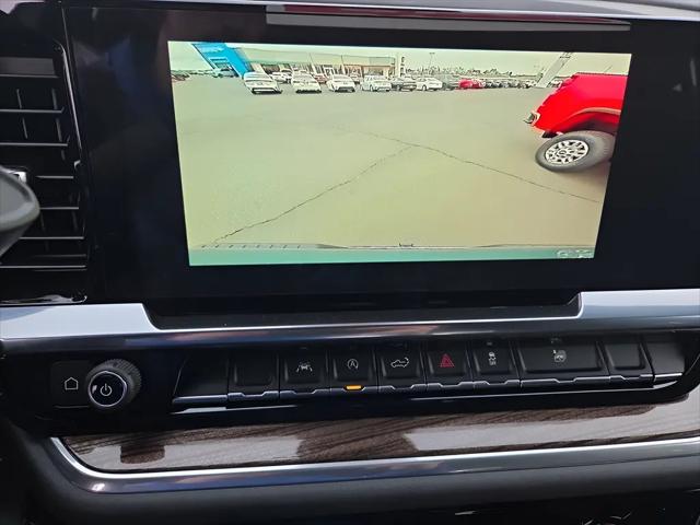 2025 Chevrolet Silverado 1500 4WD Crew Cab Short Bed LT with 2FL