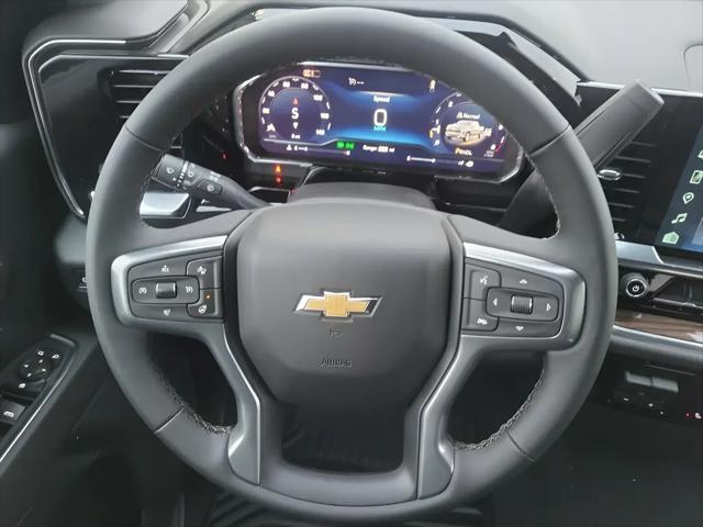 2025 Chevrolet Silverado 1500 4WD Crew Cab Short Bed LT with 2FL