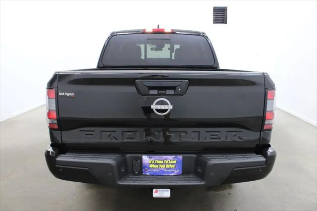 2026 Nissan Frontier Crew Cab SV 4x2