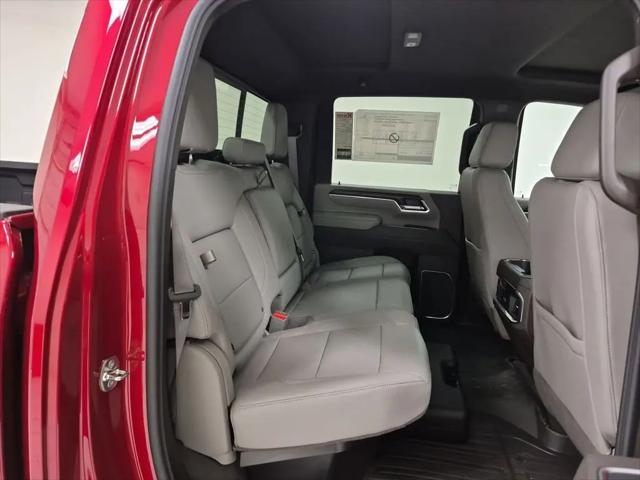 2026 GMC Sierra 2500HD Crew Cab, Standard Bed, SLT, 4WD