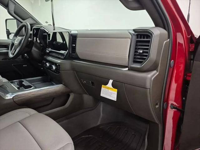 2026 GMC Sierra 2500HD Crew Cab, Standard Bed, SLT, 4WD