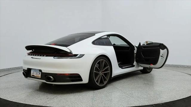 2020 Porsche 911 Carrera 4S