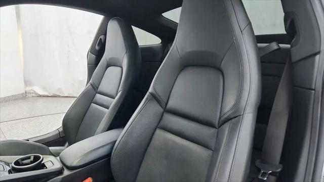 2020 Porsche 911 Carrera 4S