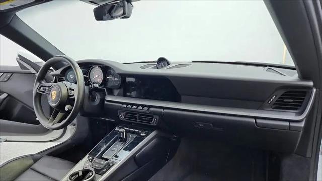 2020 Porsche 911 Carrera 4S