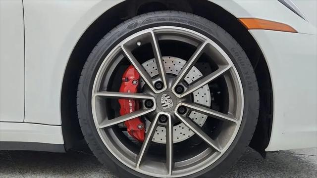 2020 Porsche 911 Carrera 4S