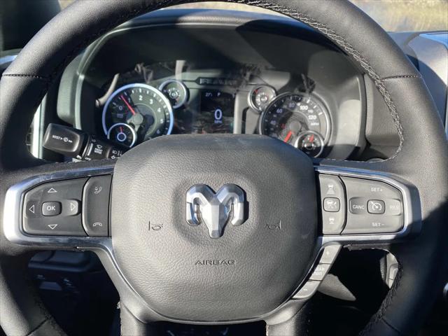2025 Ram 1500 Big Horn Crew Cab 4x4 57 Box