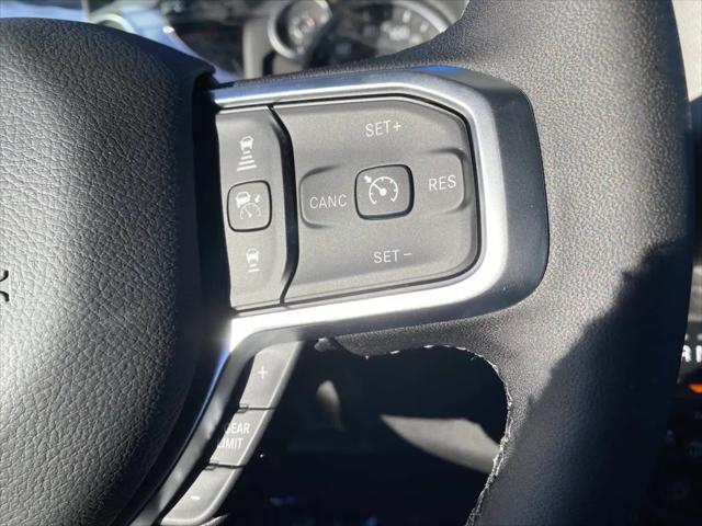 2025 Ram 1500 Big Horn Crew Cab 4x4 57 Box