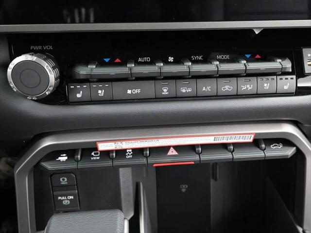 2026 Toyota Tundra Platinum CrewMax 5.5' Bed