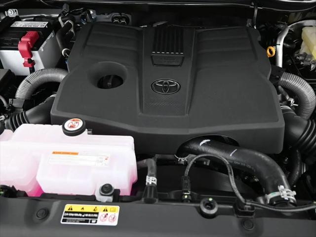 2026 Toyota Tundra Platinum CrewMax 5.5' Bed