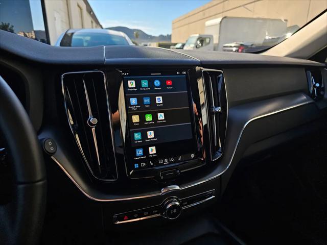 2025 Volvo XC60 B5 Core