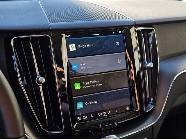 2025 Volvo XC60 B5 Core