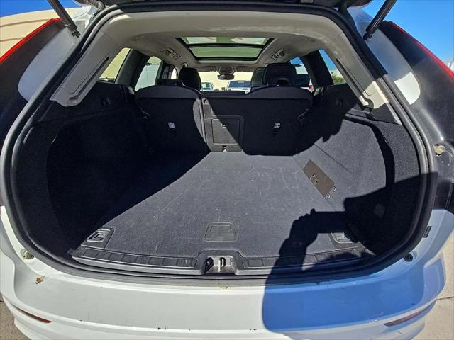 2025 Volvo XC60 B5 Core
