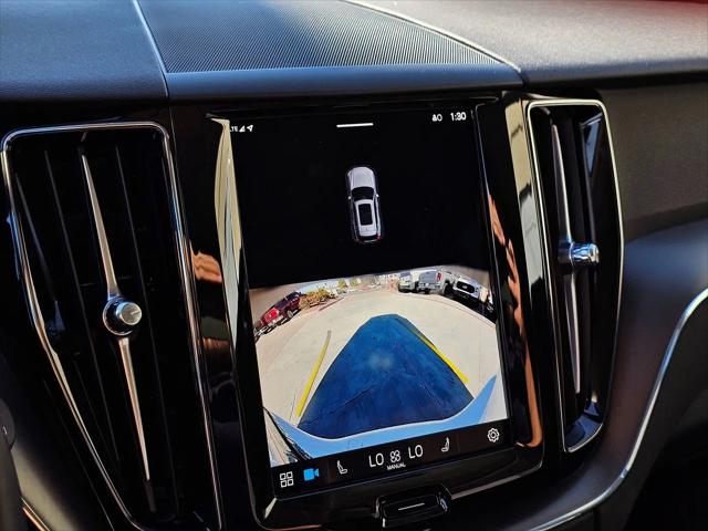 2025 Volvo XC60 B5 Core