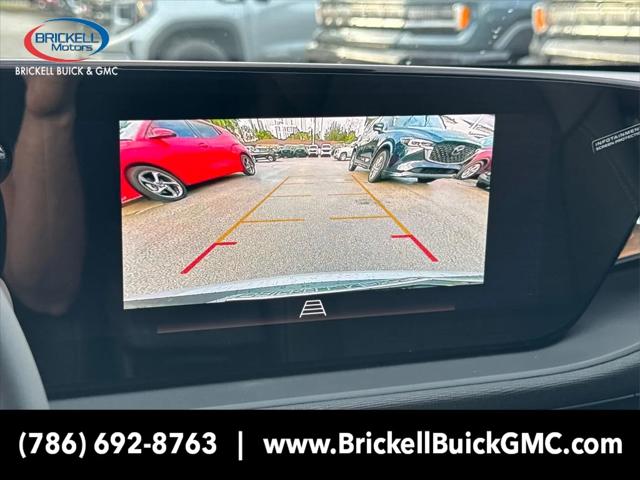 2026 Buick NV Preferred FWD