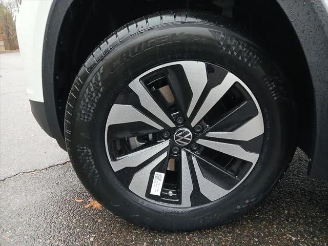 2026 Volkswagen Atlas SE