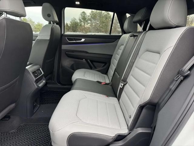 2026 Volkswagen Atlas Cross Sport SEL R-Line Black