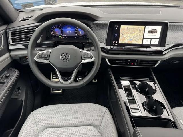 2026 Volkswagen Atlas Cross Sport SEL R-Line Black