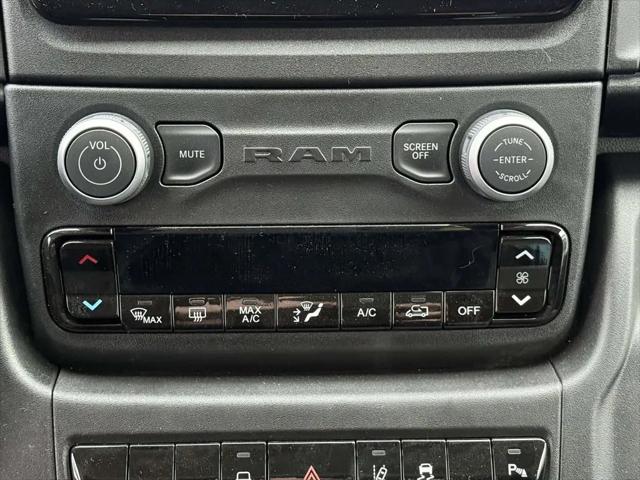 2026 Ram ProMaster 2500 Cargo Van Tradesman High Roof 159" WB w/Pass Seat