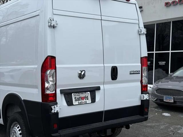 2026 Ram ProMaster 2500 Cargo Van Tradesman High Roof 159" WB w/Pass Seat