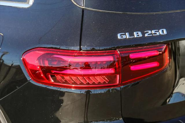 2024 Mercedes-Benz GLB 4MATIC
