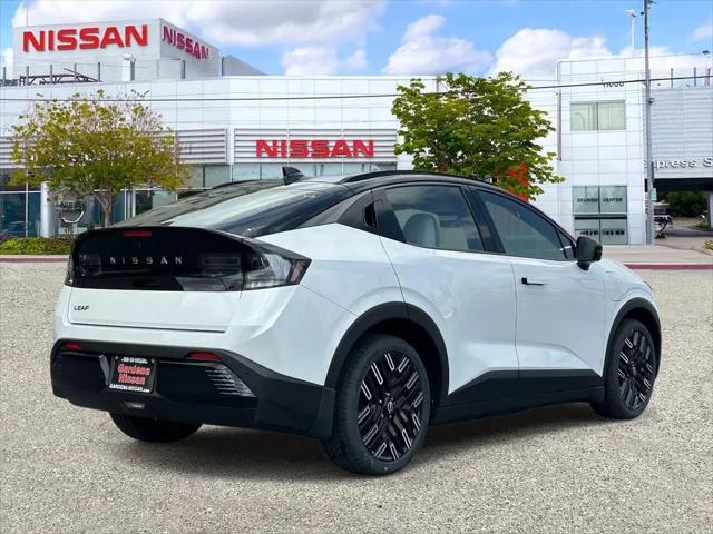 2026 Nissan LEAF PLATINUM+