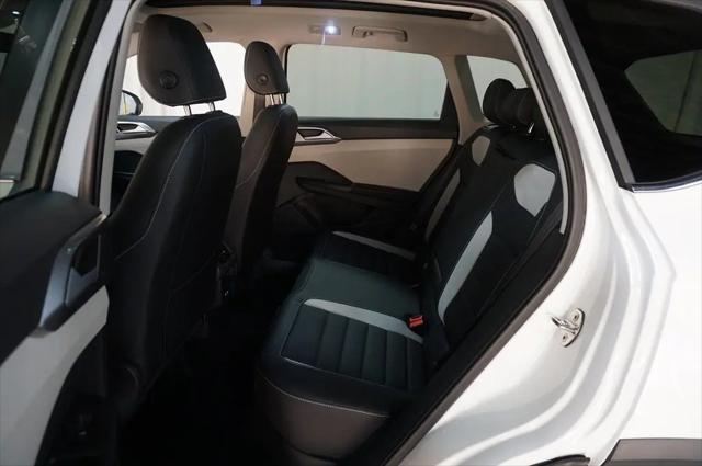 2026 Volkswagen Taos SEL
