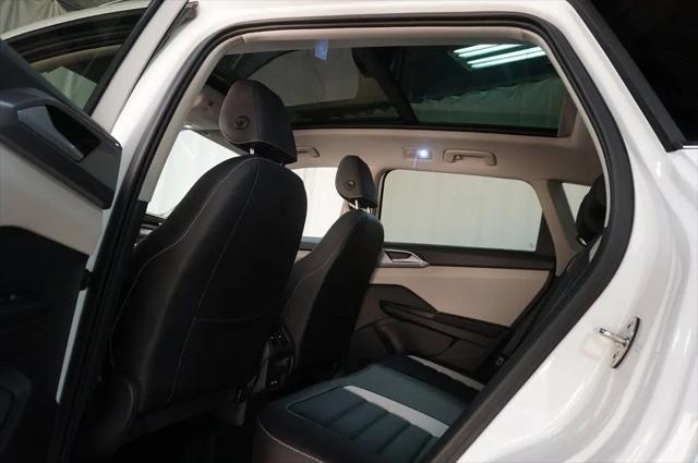 2026 Volkswagen Taos SEL
