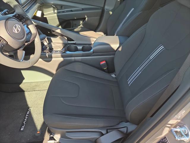 2026 Hyundai Elantra Hybrid SEL Sport