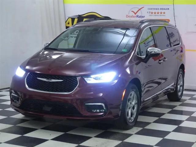 2023 Chrysler Pacifica Limited AWD