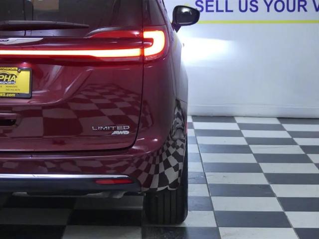 2023 Chrysler Pacifica Limited AWD