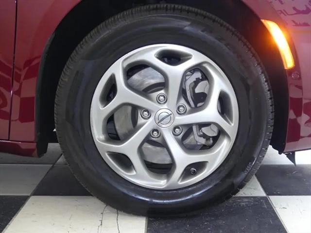 2023 Chrysler Pacifica Limited AWD