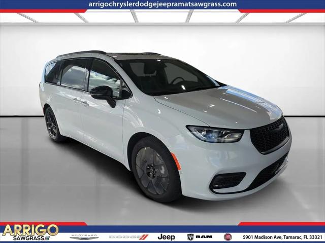 2026 Chrysler Pacifica Limited for sale in Tamarac, FL