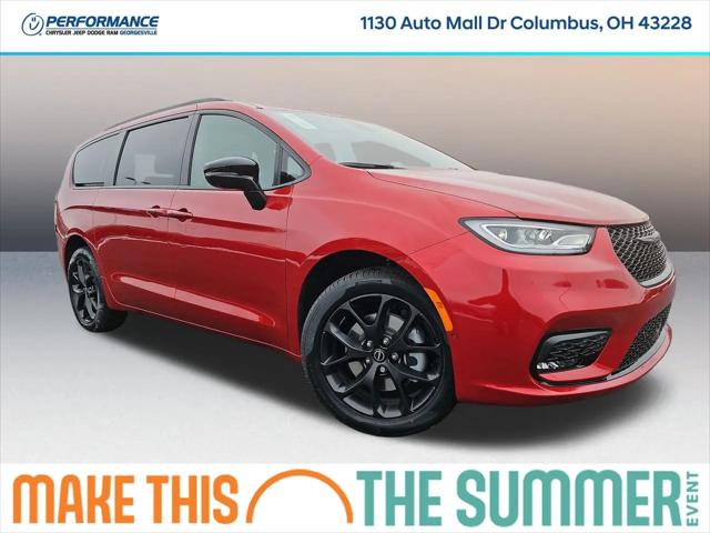 2026 Chrysler Pacifica Select AWD for sale in Columbus, OH