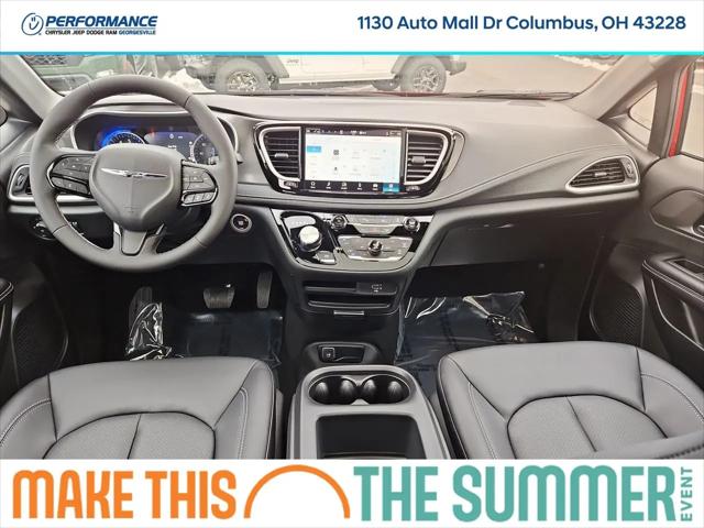 2026 Chrysler Pacifica Select AWD