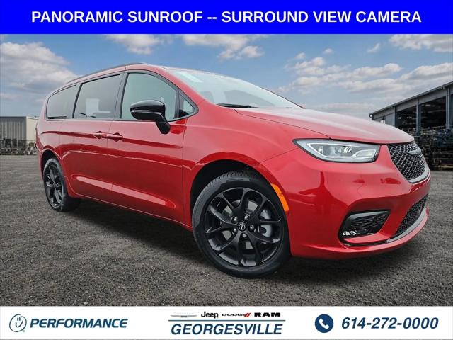 2026 Chrysler Pacifica Select AWD for sale in Columbus, OH