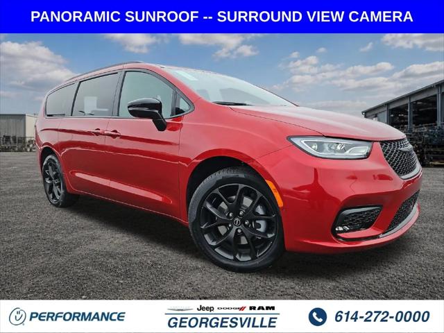 2026 Chrysler Pacifica Select AWD for sale near Columbus, OH