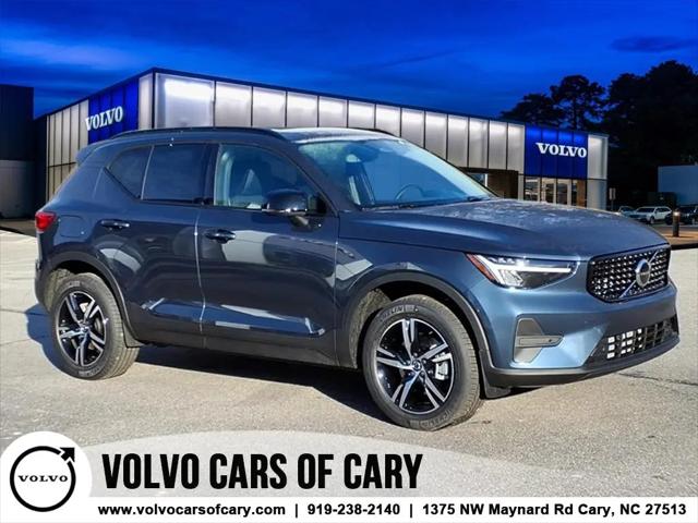 2026 Volvo XC40 Core, B5 AWD Gas mild hybrid, Dark for sale in Cary, NC