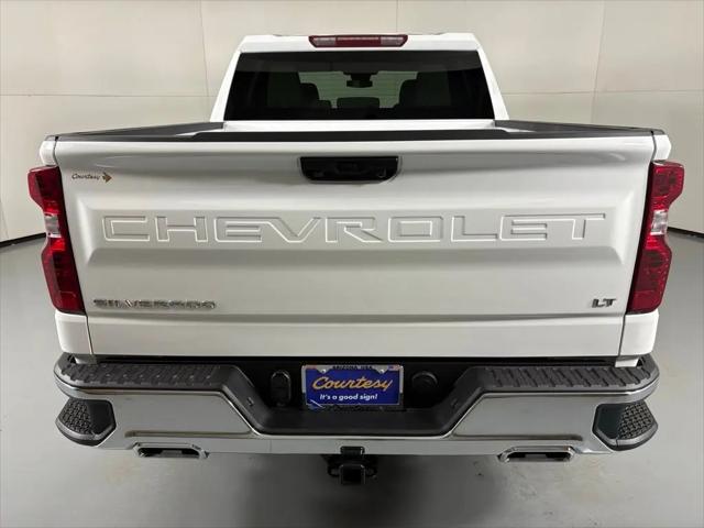 2026 Chevrolet Silverado 1500 4WD Crew Cab Standard Bed LT