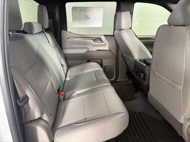 2026 Chevrolet Silverado 1500 4WD Crew Cab Standard Bed LT