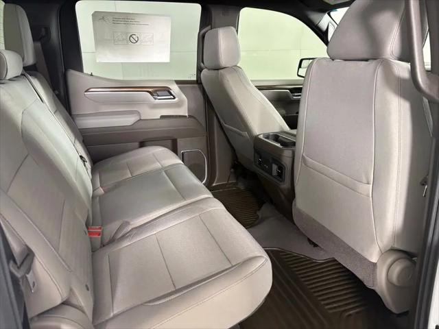 2026 Chevrolet Silverado 1500 4WD Crew Cab Standard Bed LT