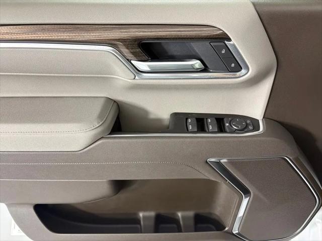 2026 Chevrolet Silverado 1500 4WD Crew Cab Standard Bed LT